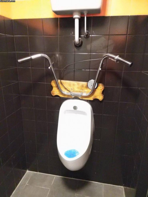 wc muži